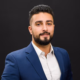 Photo of Niram Maroukel